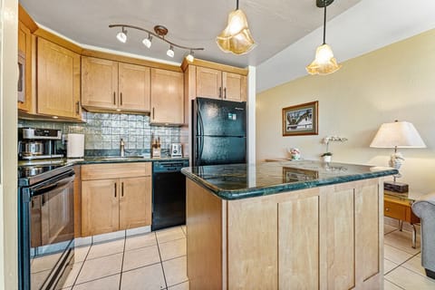 Fully applianced kitchen