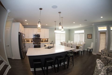 Island and Dining Table seat 18-20