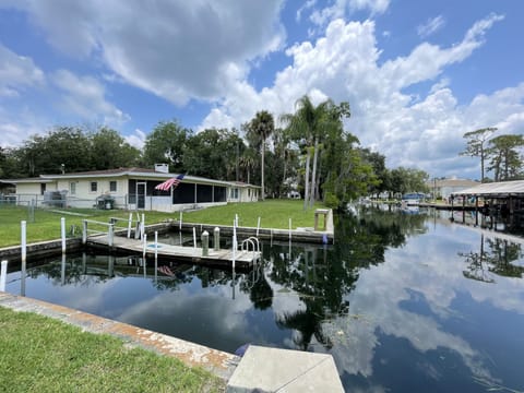 1135 N. Midiron Pt, Crystal River, FL 
Use of 2 boat slips