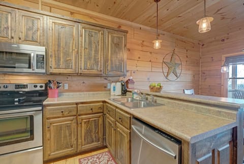Kitchen--- Spacious with Plenty of Cabinet Space
