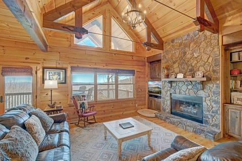 Living Room--- Bright and Inviting with Windows