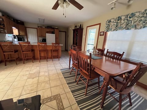 Kitchen and dining area - cove view, first floor