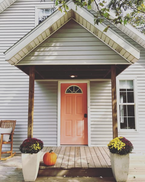 Front porch with rocking chairs