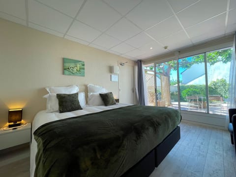 Family Room | Premium bedding, Select Comfort beds, individually decorated