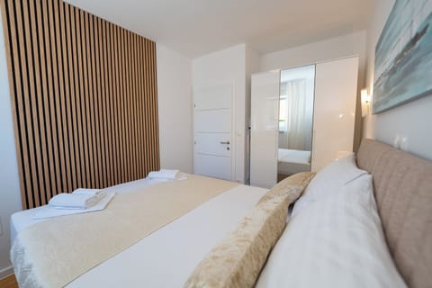 Deluxe Apartment, 2 Bedrooms, Private Pool, Garden View (C1) | In-room safe, desk, iron/ironing board, free WiFi