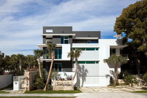 front view from Brickell