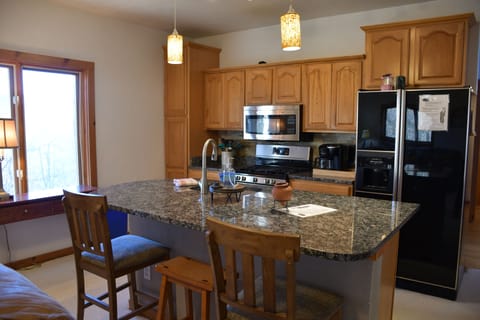 Second full kitchen on the lower floor (no stairs)