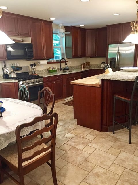 Dining area that sits 8.