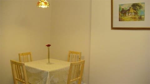 Bedroom/double bed
