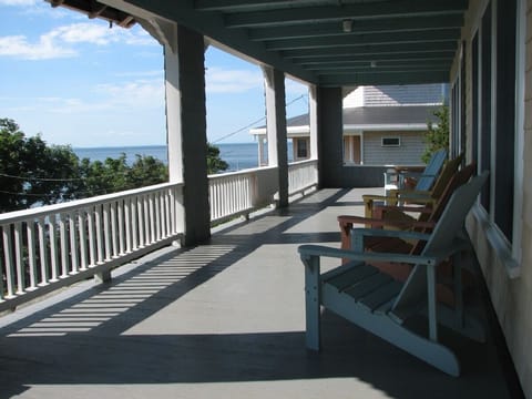 West Facing Porch - Ipswich Bay View