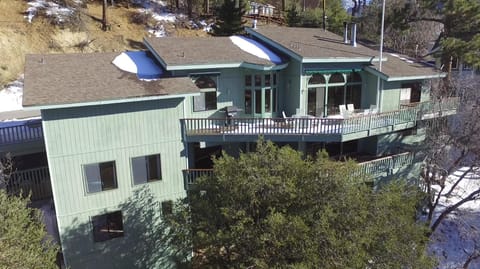Rear view of this massive Chalet