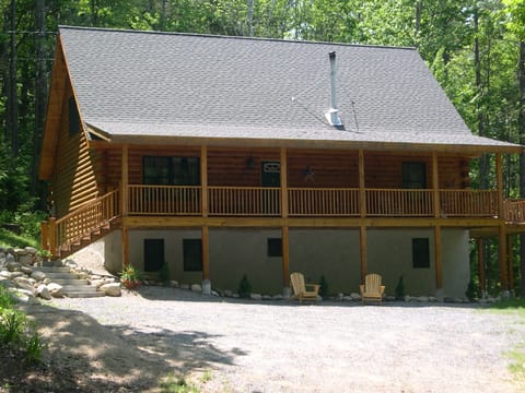 Log Home with Covered Porch and Back Deck 