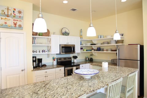 Another view of the kitchen