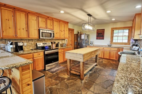 Large Kitchen with Granite Counter Tops