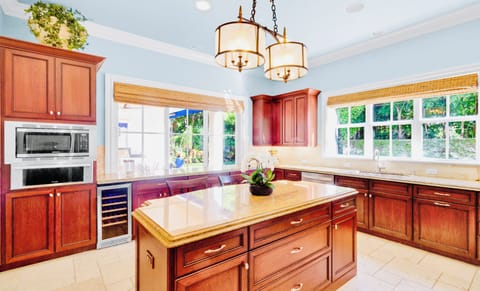 Kitchen with large pass through to Lanai