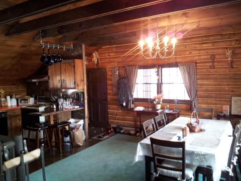 Open kitchen/dining room floor plan 