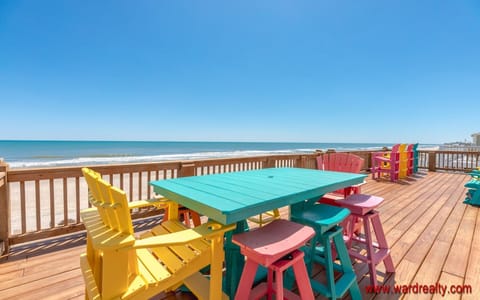 Top Floor Sun Deck II