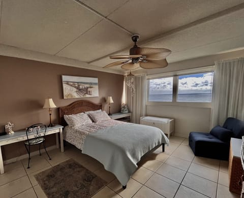 Relax, comfort, ocean view and sounds of the Atlantic!  Private bathrooom.