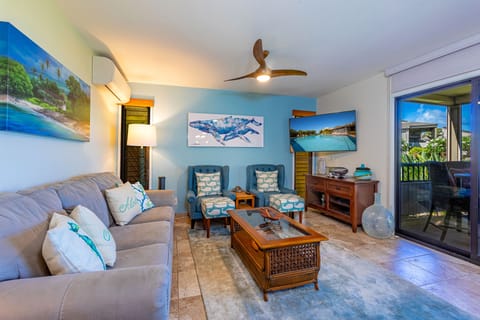 EXPANSIVE OCEAN VIEWS from every window in the Living Room & Kitchen!