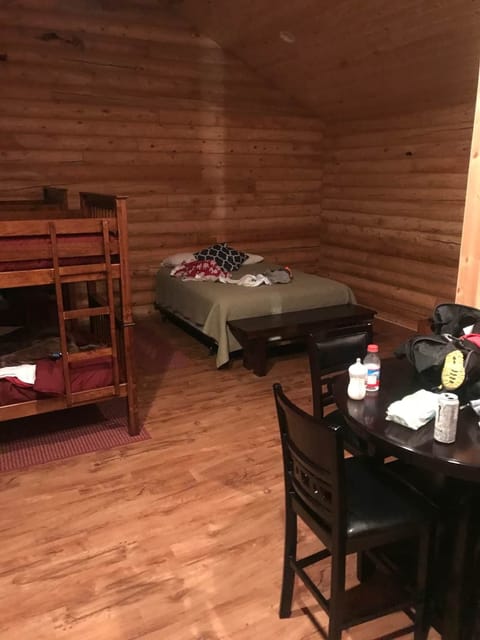 056083DB CC09 44DB 97A3 D12116CE58F3