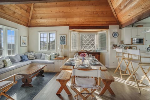 Natural light floods the beautiful living space, with partial ocean views from within. The house is stocked with everything you'd need to cook, dine, and enjoy the company of friends and family...