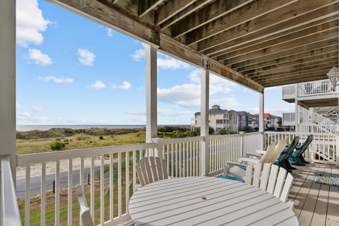 unobstructed ocean views from furnished shaded deck