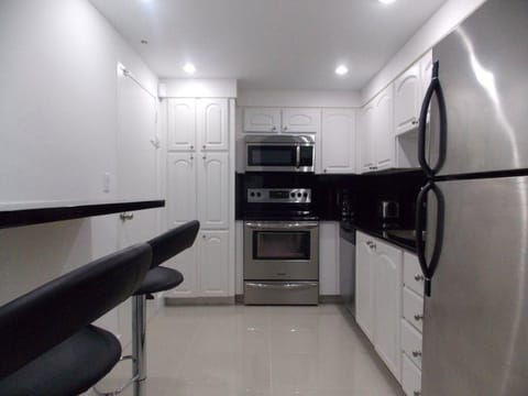 Fully Renovated Kitchen