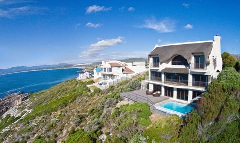 Direct oceanfront, no road between you and bay. Every room Breathtaking views