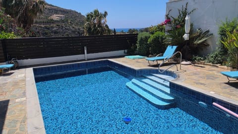 Villa Pheakon with sea view