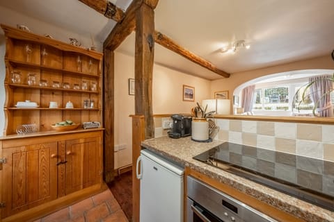 Ground floor: Kitchen