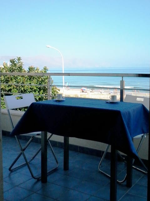 Balcony with sea view