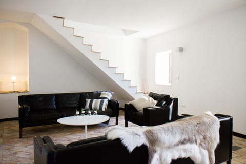 The second lounge area, leading to the master bedroom en-suite & roof terrace.