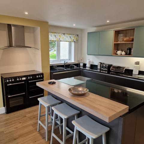 sangingkeswick kitchen