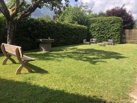 Large, flat south facing garden