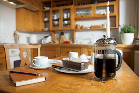 Beechnut Table Detail