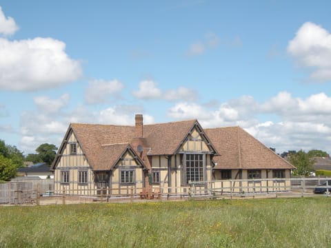 FLETCHERS HALL
