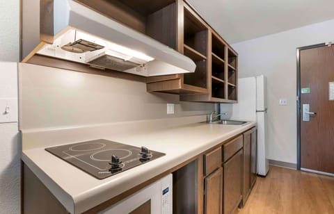 Standard Studio, 2 Queen Beds, Non Smoking, Refrigerator & Microwave | Private kitchen | Full-size fridge, microwave, stovetop, freezer