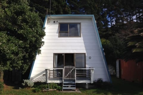 Classic A-frame bach