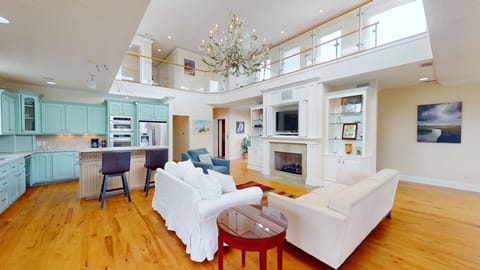 Welcome to 15 17th Street!