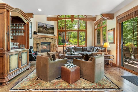 Large HDTV & Gas Fireplace