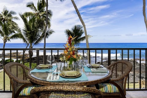Lanai Dining just yards from the ocean!