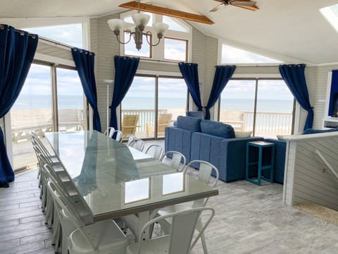Beautiful Views. Ye Scurvy Sea Dog located in Nags Head. Dining and Living Area. Panoramic ocean views. 