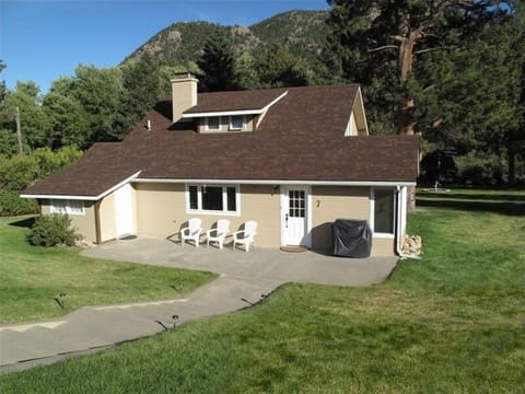 Mountain Haven - your home away from home on the river!