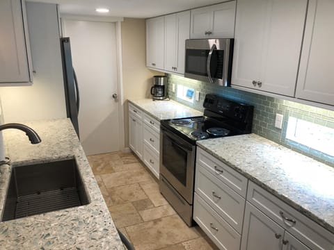 Kitchen completely remodeled in 2017.  