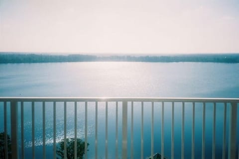 Beautiful Balcony View of Lake Bryan 