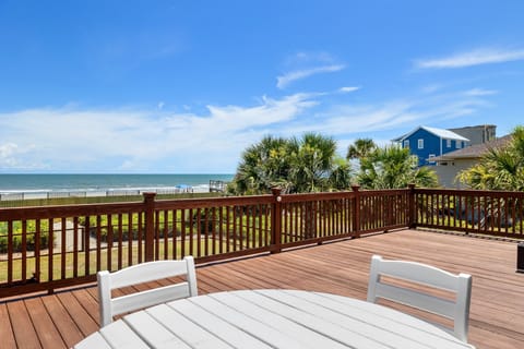 Welcome to Folly! Upper deck area features a view of the ocean!
