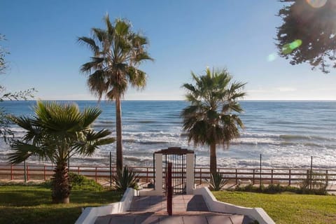 Direct access through gardens to the beach