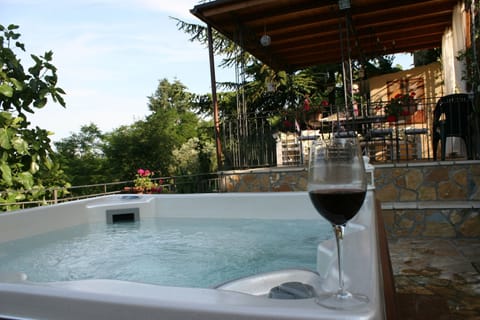 Jacuzzi in the garden
