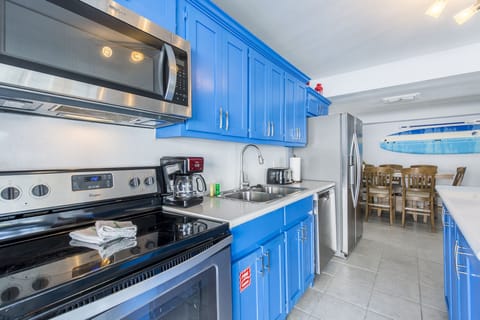 Stainless Steel Appliances!