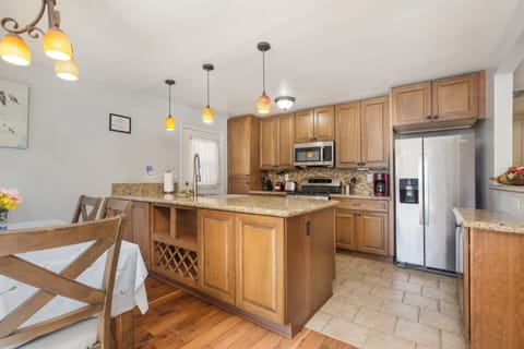 Prepare your own meal in this spacious and well equipped kitchen. Permit #str21-1275